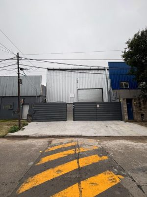 For Rent Warehouse 190 M2 Covered 11 M Height