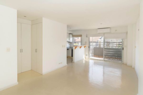 Dpto 1 amb c/balcon en alquiler en Florida Este