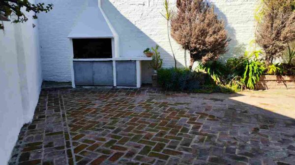 For Sale-House-2-bedroom-Partio-Terrace-Mortgage Eligible
