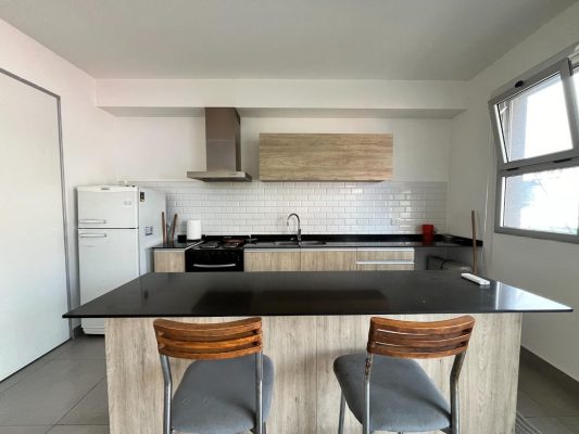 For Rent 1-bedroom Studio with Balcony and Parking. Professional Use.
