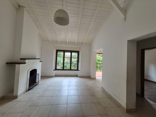 For Sale PH 2-bedroom Apartment with Garden Patio Deck Vte Lopez Rio
