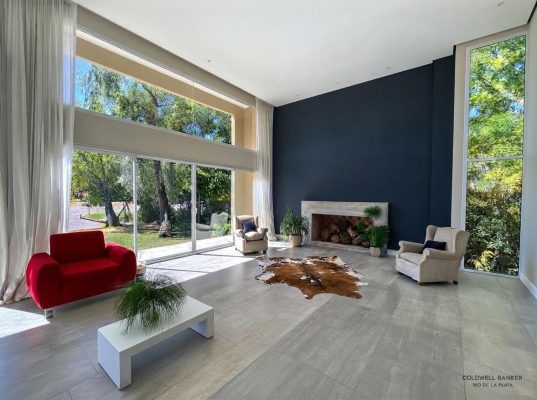 House 4-bedroom Delta Tigre