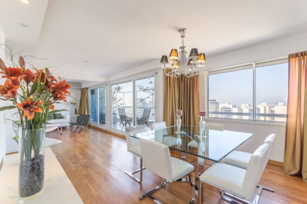 For Sale Triplex Apartment 4-bedroom, Olivos.
