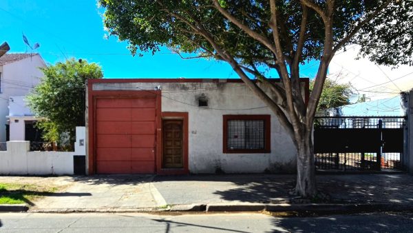 For Sale 3-bedroom House Munro