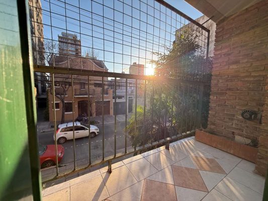 For Rent 2-bedroom in Vicente Lopez Balcony Bright