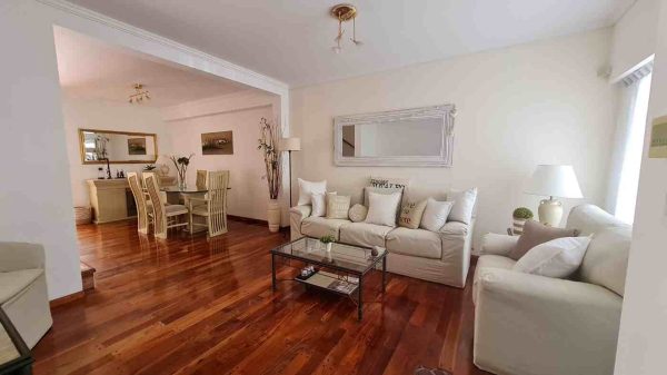 For Sale Triplex 4-bedroom, Garden, Florida Vicente Lopez
