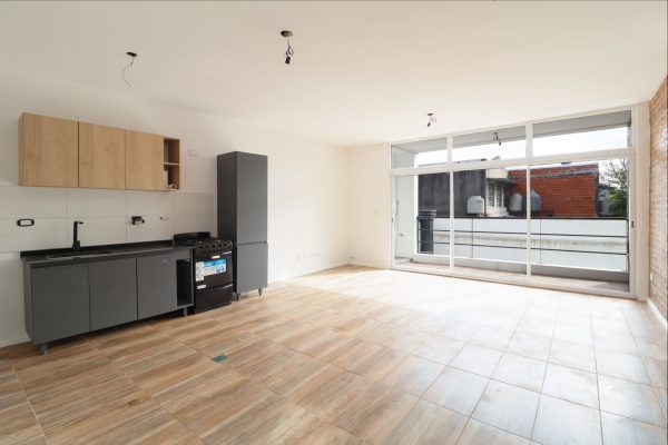 For Sale Apartment Semi-floor Brand New With Garage