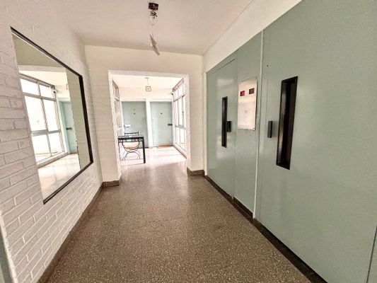 Venta Departamento 4 Amb con Balcón, Martinez