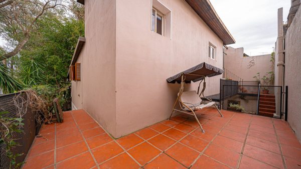 Casa En Olivos Cuatro Ambientes Apto Credito