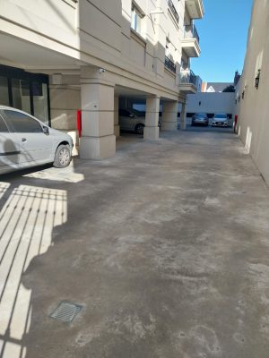 Sale of Covered Garage in Olivos (Av. Maipu)
