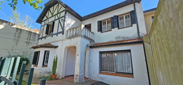 Venta Casa 6 Ambientes Jardin Y Pileta En Olivos