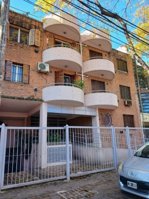 Venta De Depto 2 Amb C/Cochera San Isidro