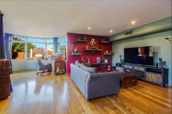 Apartment Category 6, 2 rooms, 2 parking spaces, La Lucila