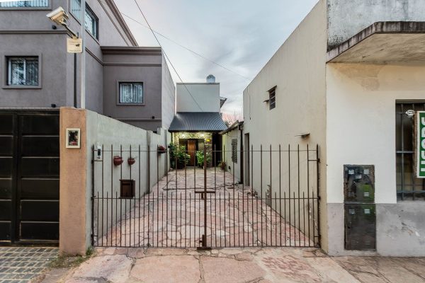 Duplex 3 ambientes en venta Don Torcuato cochera