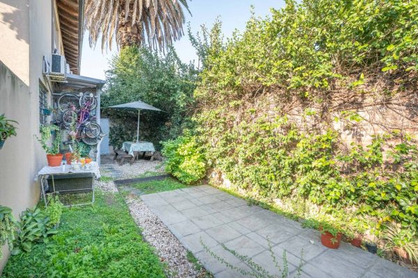 Depto tipo PH en PB, 3Amb Jardin cochera Munro
