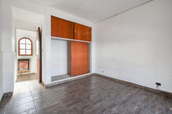 VENTA PH 4 amb con terraza Florida A REFACCIONAR