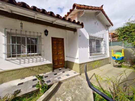 House for Sale San Fernando 4 Rooms Front Garden Cochrane