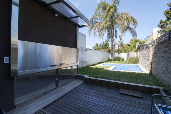 Triplex House for Sale, 6 rooms, garden and pool