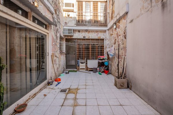 Venta Casa 4 Ambientes-San Isidro- Permuta