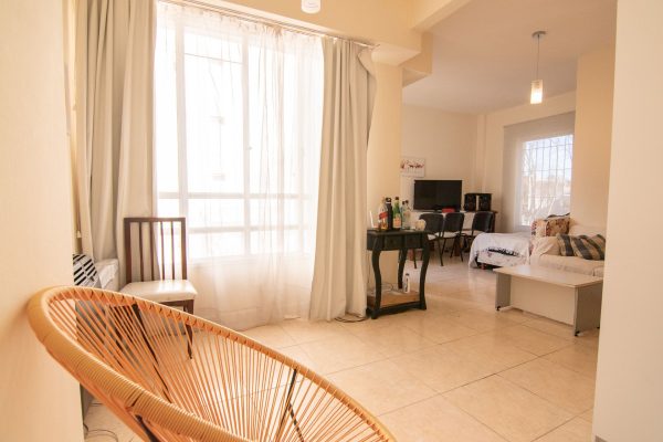 Sale of 2-room apartment with patio, Olivos