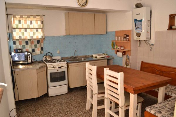 Sale of PH with 3 rooms in front of Munro.