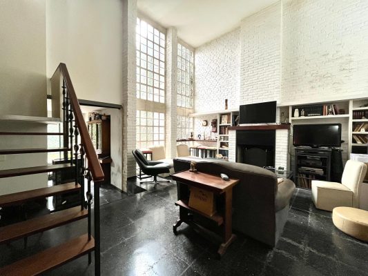 Incredible House in Olivos Neighborhood