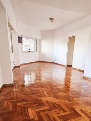 4-room Ground Floor Olivos for Sale