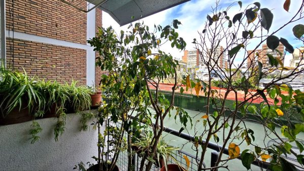 Venta Dpto. 4 Amb En Martinez Con Cochera y Balcón