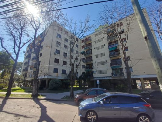 Venta Departamento 4 Ambientes-Martinez-Unicenter