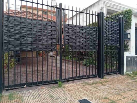 House for sale in Victoria, spacious and bright