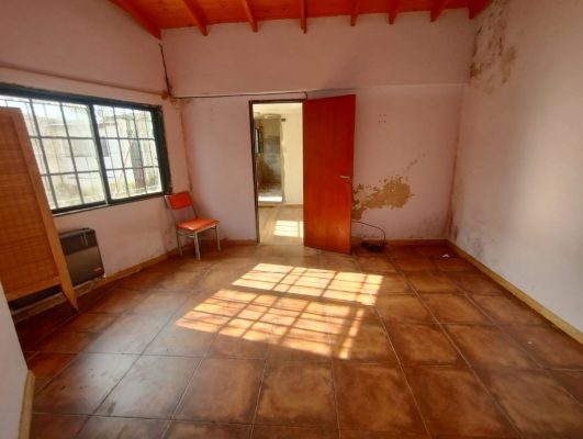 Sale of 5-room house for renovation
