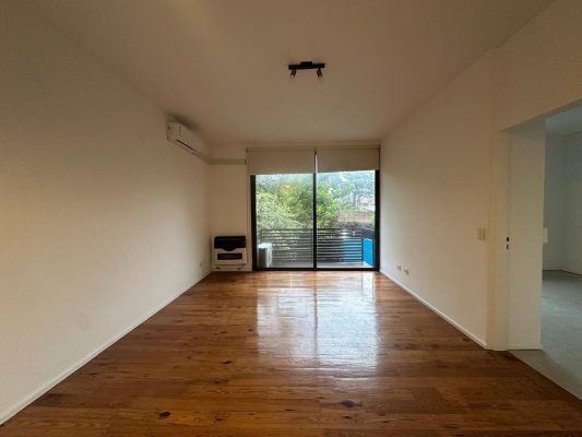 2 amb VENTA SAN ISIDRO cochera, pileta y parrilla