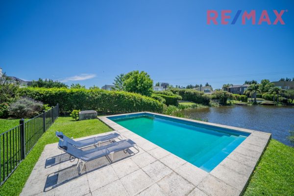 Venta Casa al Agua 6 Ambientes Los Sauces Nordelta
