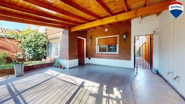Casa 3 Amb En Venta C/Quincho Garage Villa Adelina