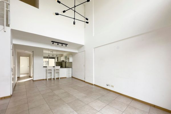 Venta Departamento Duplex 4 Amb C/Cochera Florida