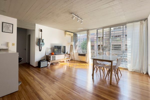 Venta - Depto 2 Amb c/Coch y Balcon - San Isidro