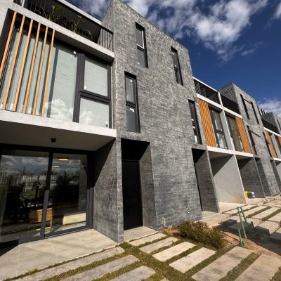 Vende triplex 4 amb cochera terraza parrilla Tigre