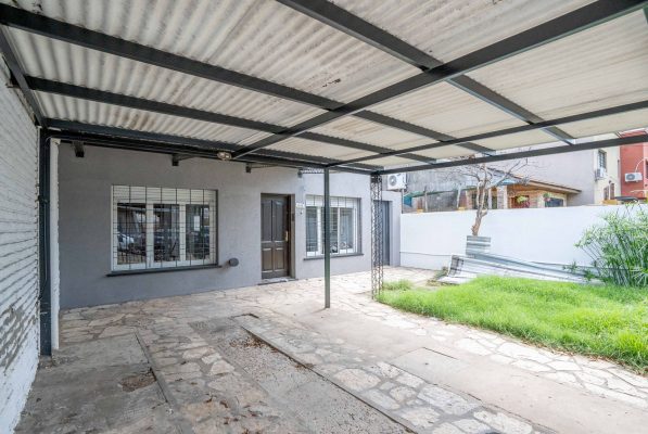 Venta Casa Ph 3 Dormitorios 2 Baños Cochera Jardin