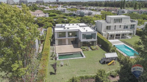 VENTA CASA EN EL GOLF vista al Golf