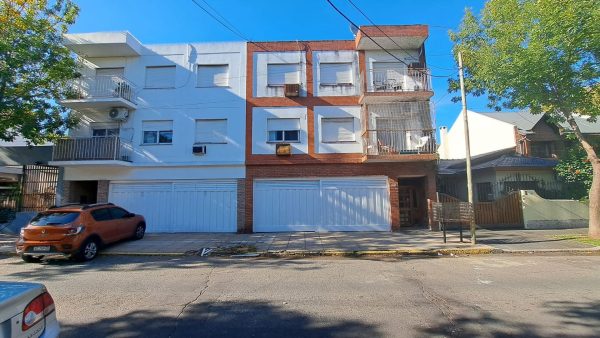 Sale Two Rooms Parking Bright Olivos