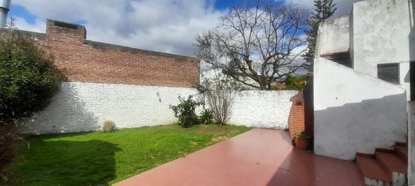 Apartment for Sale in Olivos with garden, patio and terrace