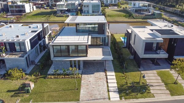 Exclusiva Casa en Venta en El Yacht Nordelta Tigre