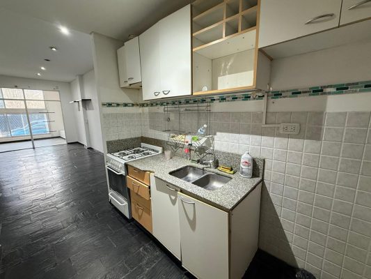 Sale of studio with amenities in Olivos