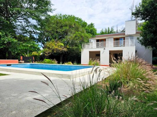 Venta casa Lopez Camelo- Pacheco- TIGRE-Permuta