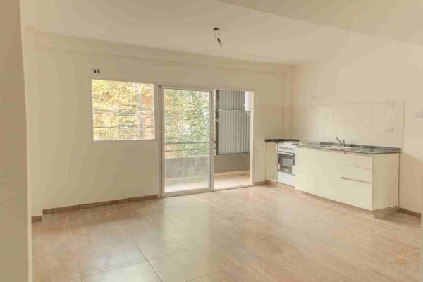 Venta Departamento 3 Ambientes En Tigre C/ Cochera
