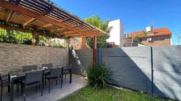 Dúplex en venta 4 amb jardín y play. Villa Adelina