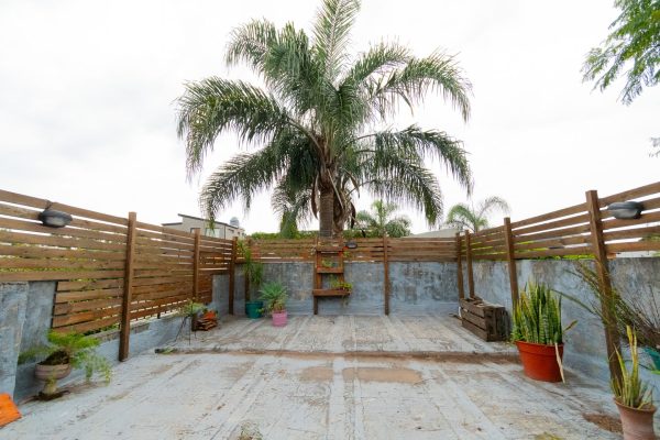 Apartment for sale, 4 rooms with patio, ground floor, Carapachay