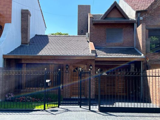 Venta Chalet 4 amb en Martinez - Apto Credito