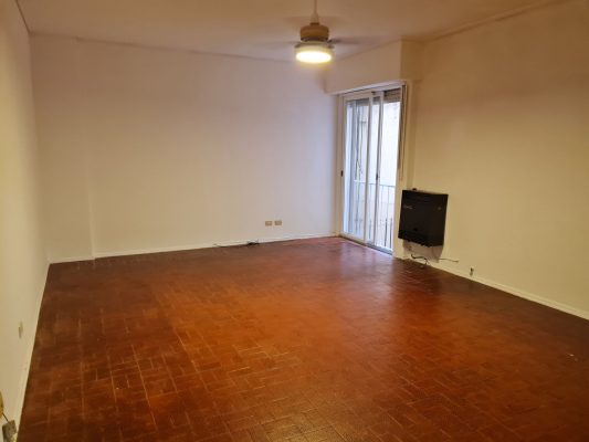 For Sale Two-Room 2nd Floor French Balcony Olivos