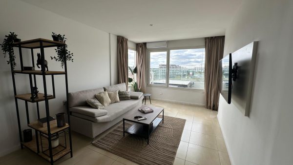 Alquiler Monoambiente C/Balcon Y Cochera, Nordelta